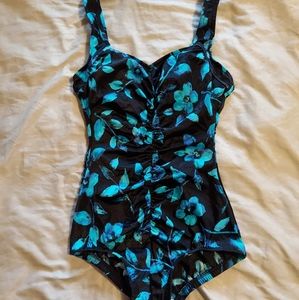 Vintage 80s one piece bathing suit, size 8